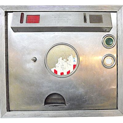 Coin_front_door_Gottlieb_Mondial_